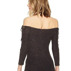 Project Social T off Shoulder NWT